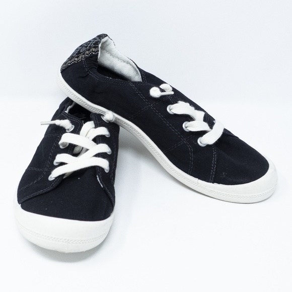 Mad Love Shoes - Women's Mad Love Lennie Lace-up Canvas Sneakers